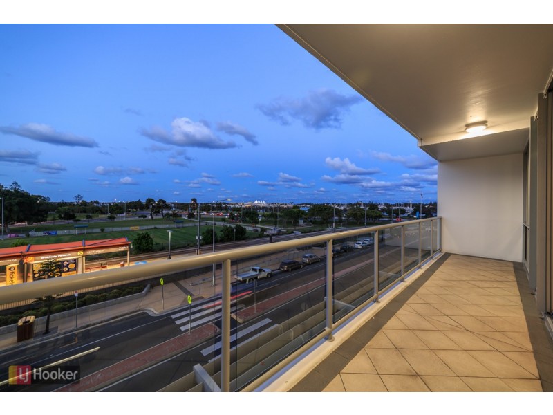 509/1 Como Crescent, Southport QLD 4215