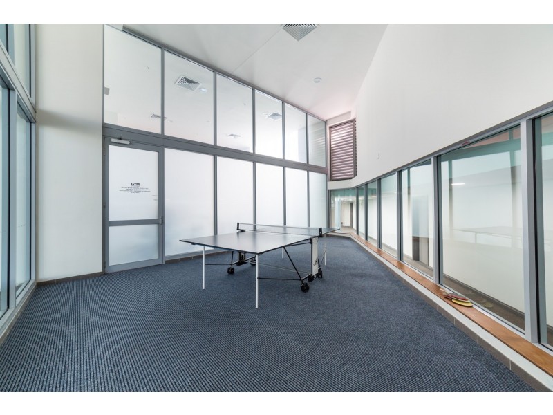 509/1 Como Crescent, Southport QLD 4215