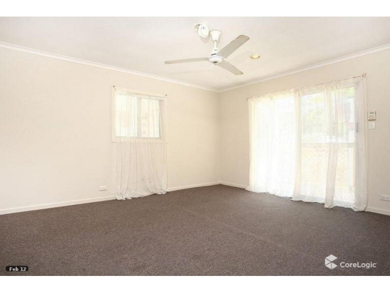 1/4 Louise Street, Southport QLD 4215