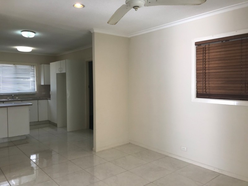 1/4 Louise Street, Southport QLD 4215