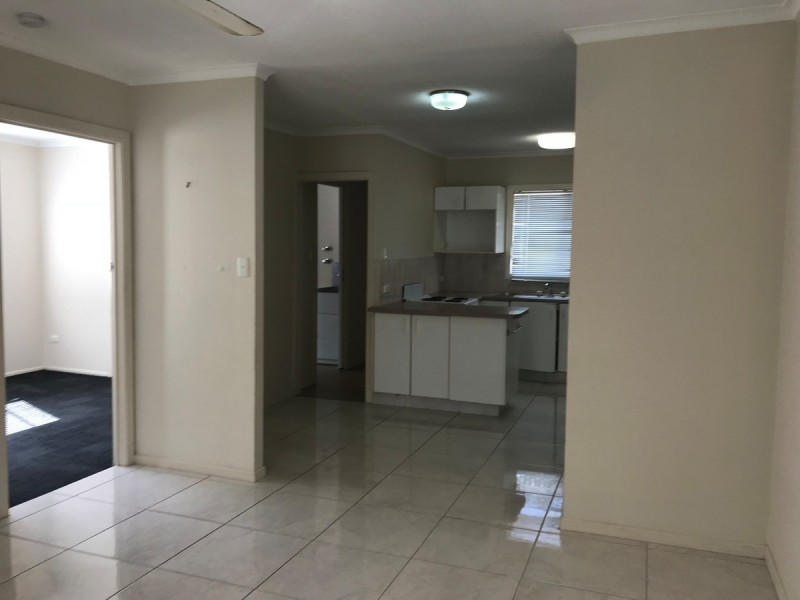 1/4 Louise Street, Southport QLD 4215