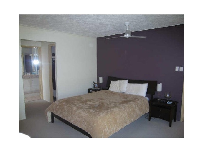 37 Wardley Drive, Arundel QLD 4214