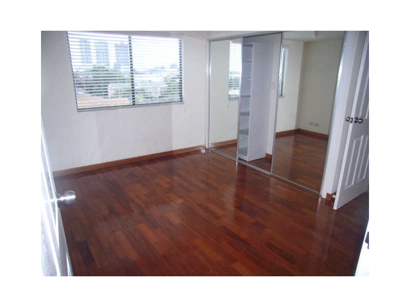 15/14 Little Norman Street, Southport QLD 4215