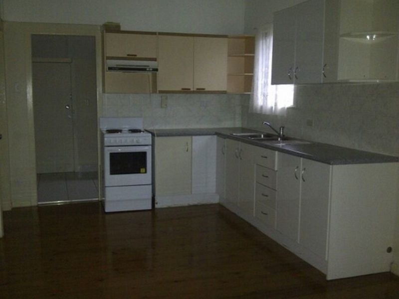 3 Gillian Lane, Southport QLD 4215