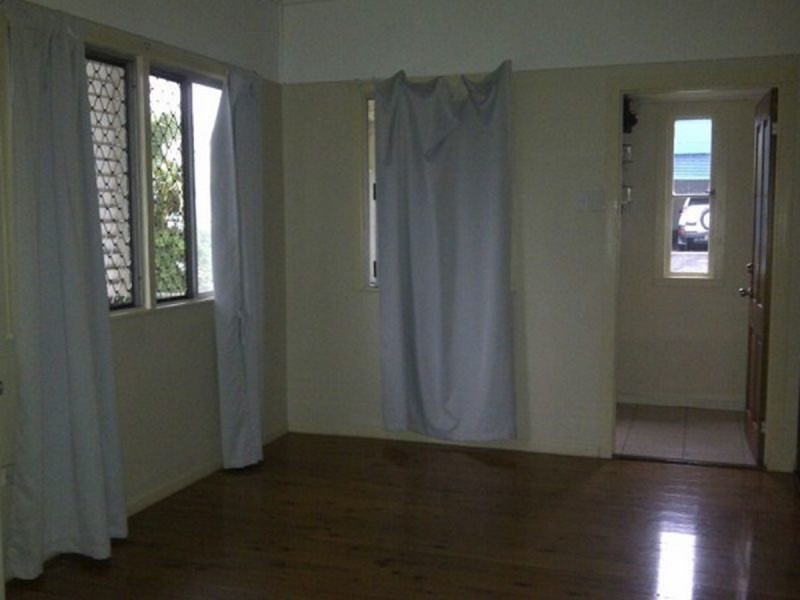 3 Gillian Lane, Southport QLD 4215