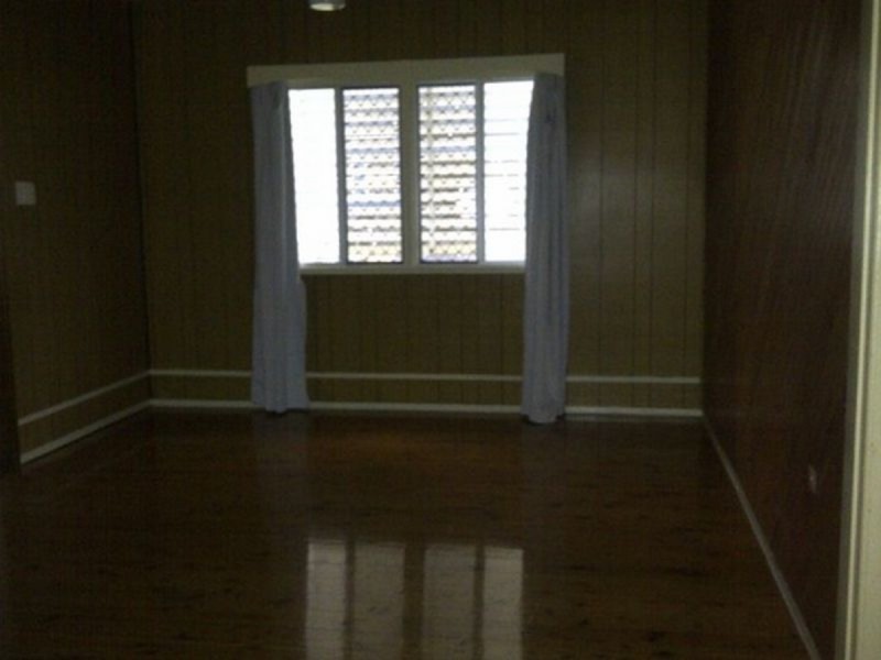 3 Gillian Lane, Southport QLD 4215