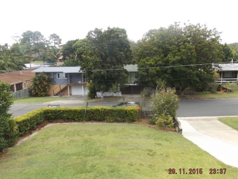 14 Lara Avenue, Southport QLD 4215