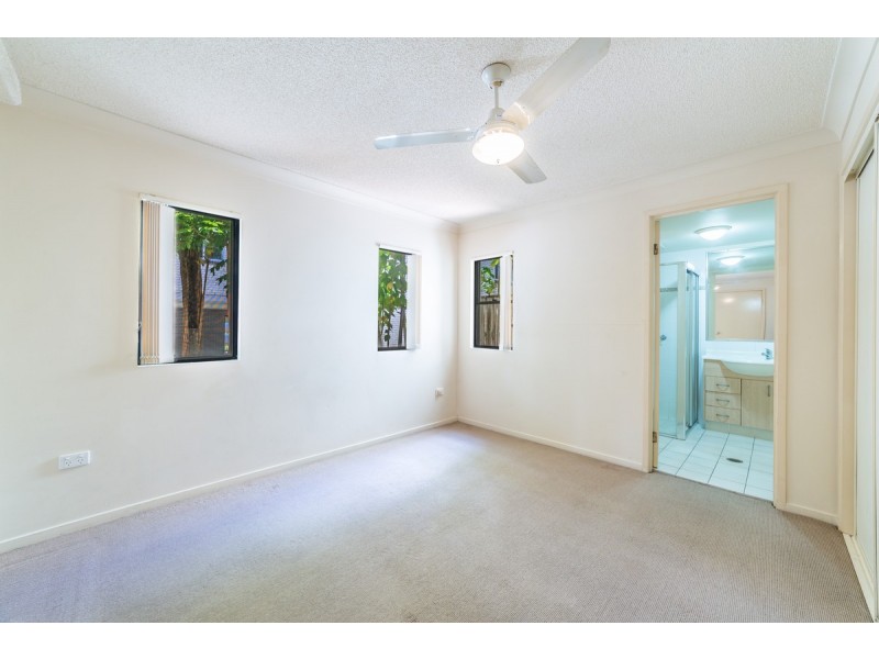 3/5 Loder Street, Biggera Waters QLD 4216