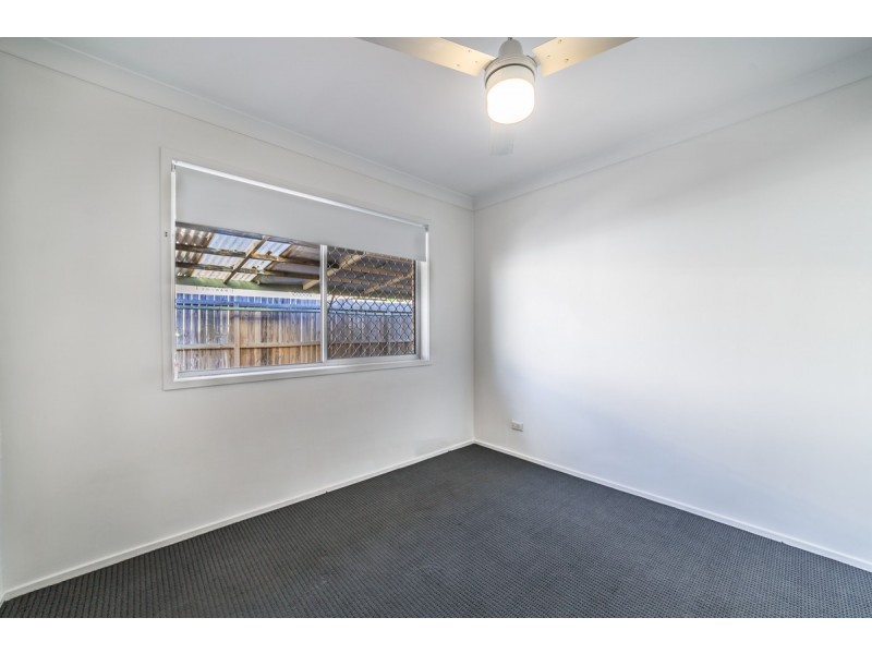 25 Fisher Avenue, Southport QLD 4215