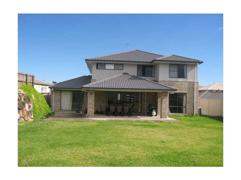 6 Rimu Street, Molendinar QLD 4214