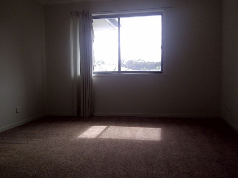 6 Rimu Street, Molendinar QLD 4214