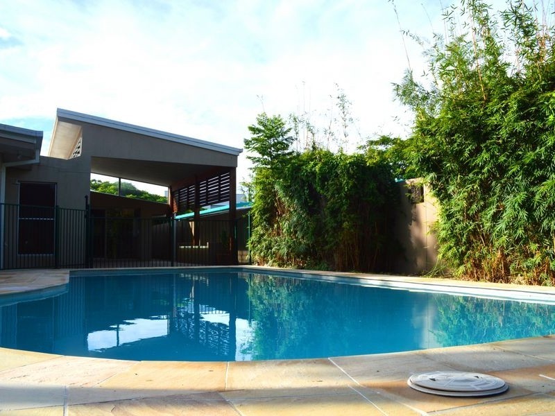 16 Skiff Street, Southport QLD 4215