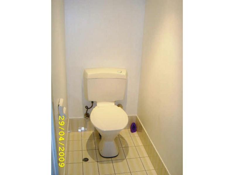 11/144 Marine Pd, Southport QLD 4215