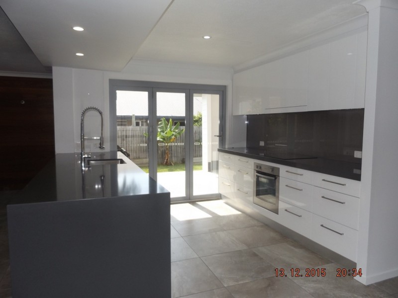 24 Parasol Avenue, Ashmore QLD 4214