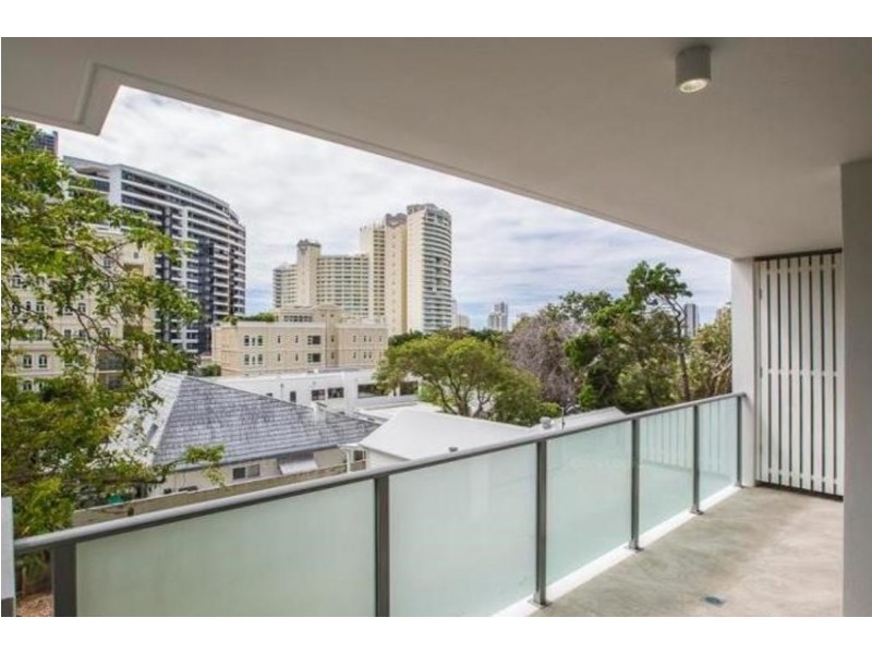 403/30 Brighton Parade, Southport QLD 4215