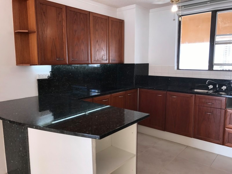 33/72 Marine Parade, Southport QLD 4215