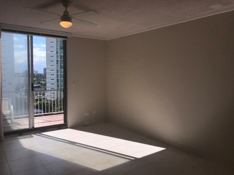 33/72 Marine Parade, Southport QLD 4215