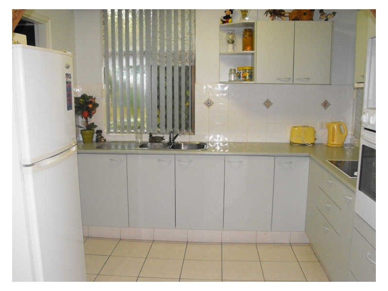 1/65 Bauer Street, Southport QLD 4215