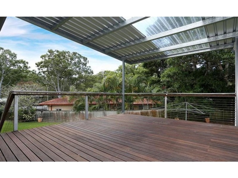 33 Kuranga Avenue, Southport QLD 4215