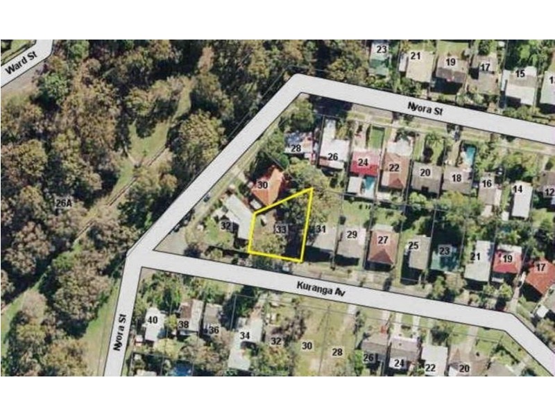 33 Kuranga Avenue, Southport QLD 4215