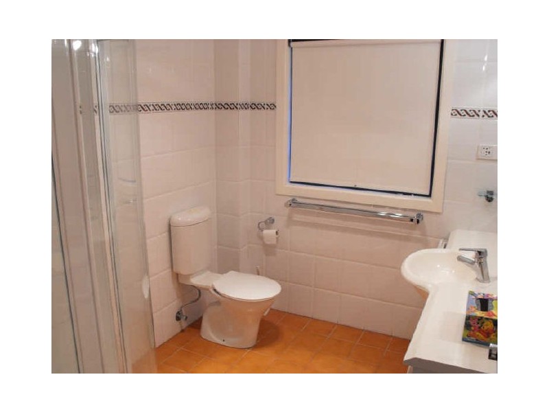 36 Pinkwood Avenue, Ashmore QLD 4214