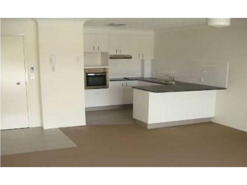 3/28 Sykes Court, Southport QLD 4215