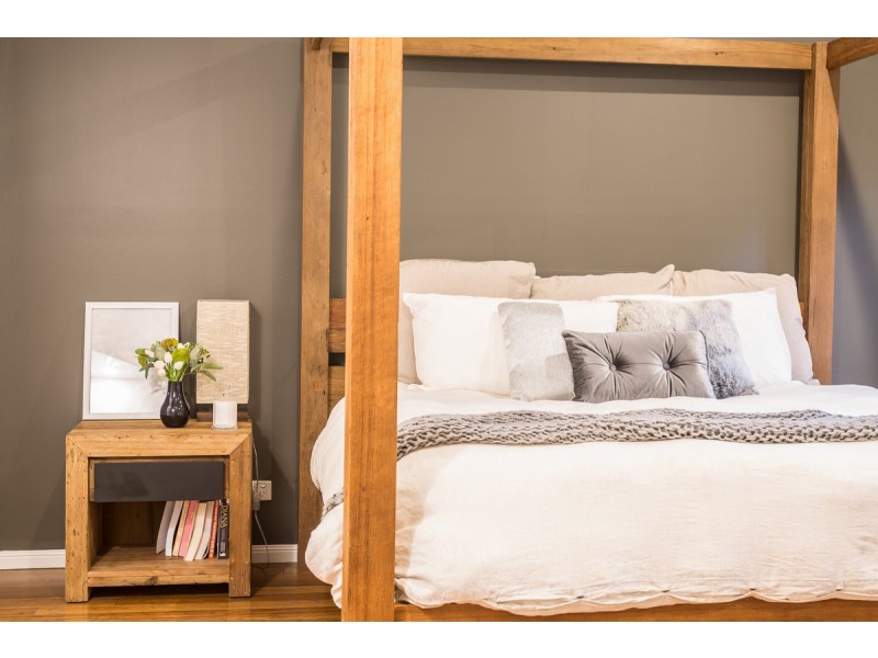 24 Golden Bear Drive, Arundel QLD 4214