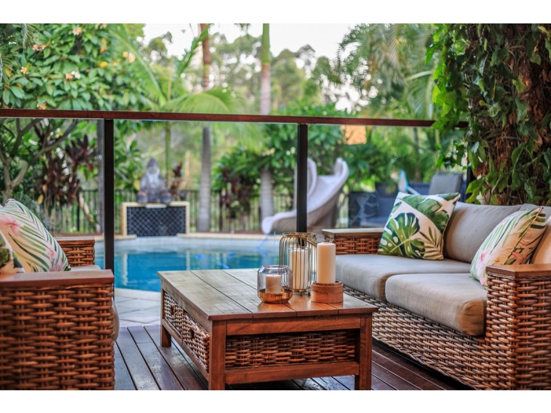 24 Golden Bear Drive, Arundel QLD 4214