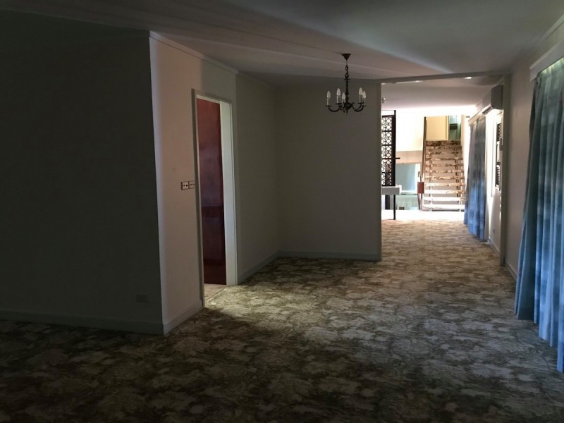 37 Mole Avenue, Southport QLD 4215