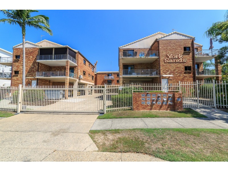 7/28 Hunter Avenue, Labrador QLD 4215