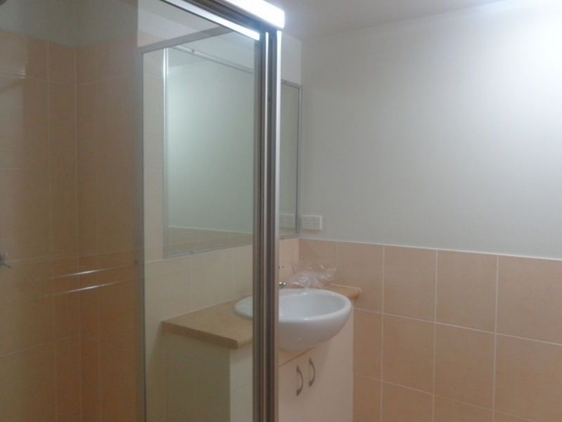 2/138 High Street, Southport QLD 4215