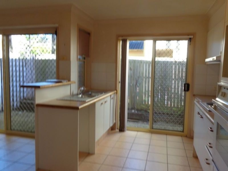 2/202 Queen Street, Southport QLD 4215