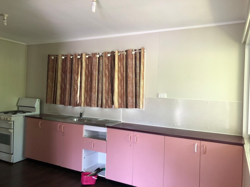 67 Anne Street, Southport QLD 4215