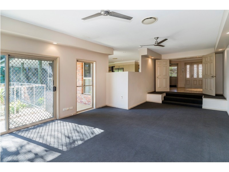 24 Stadler Court, Parkwood QLD 4214