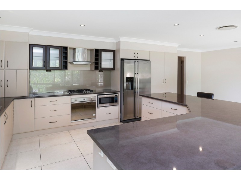 24 Stadler Court, Parkwood QLD 4214