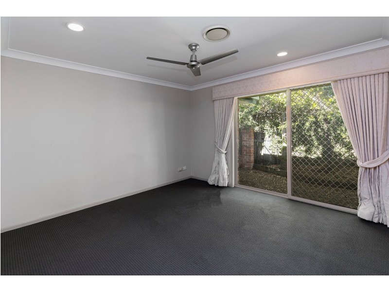 24 Stadler Court, Parkwood QLD 4214