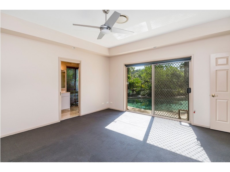 24 Stadler Court, Parkwood QLD 4214