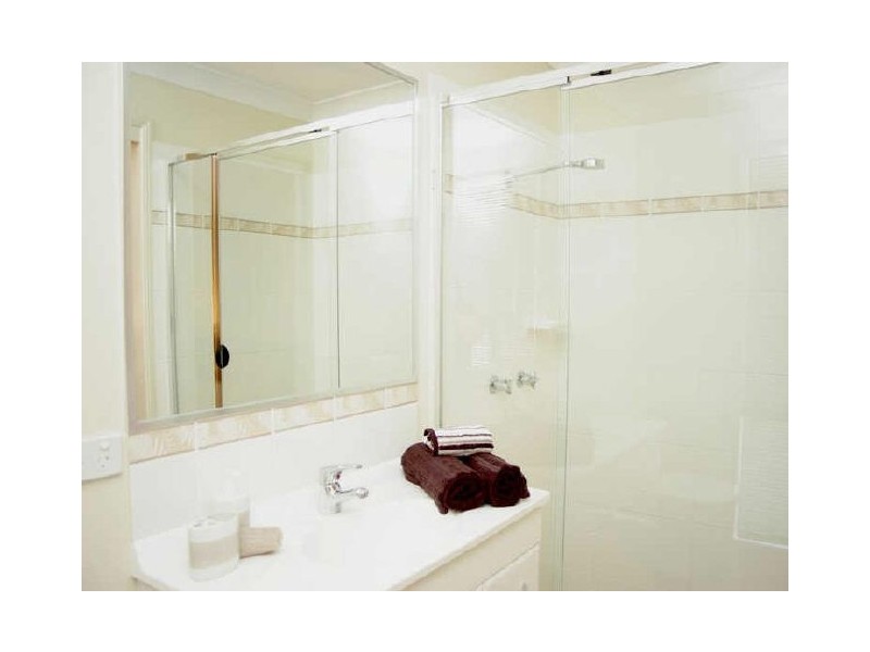 23 Beaumont Street (RS), Pacific Pines QLD 4211