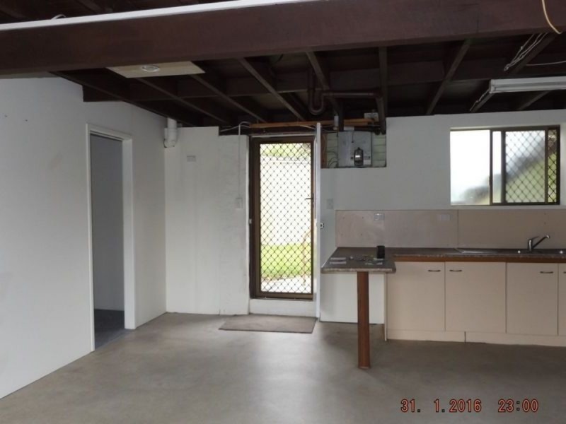 15 Alicia Street, Southport QLD 4215