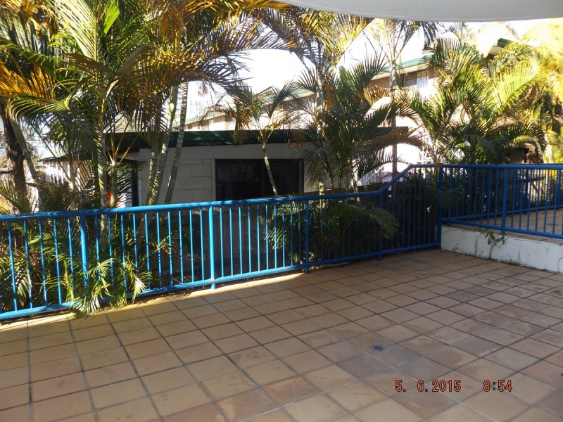 9/3 Norman Street, Southport QLD 4215