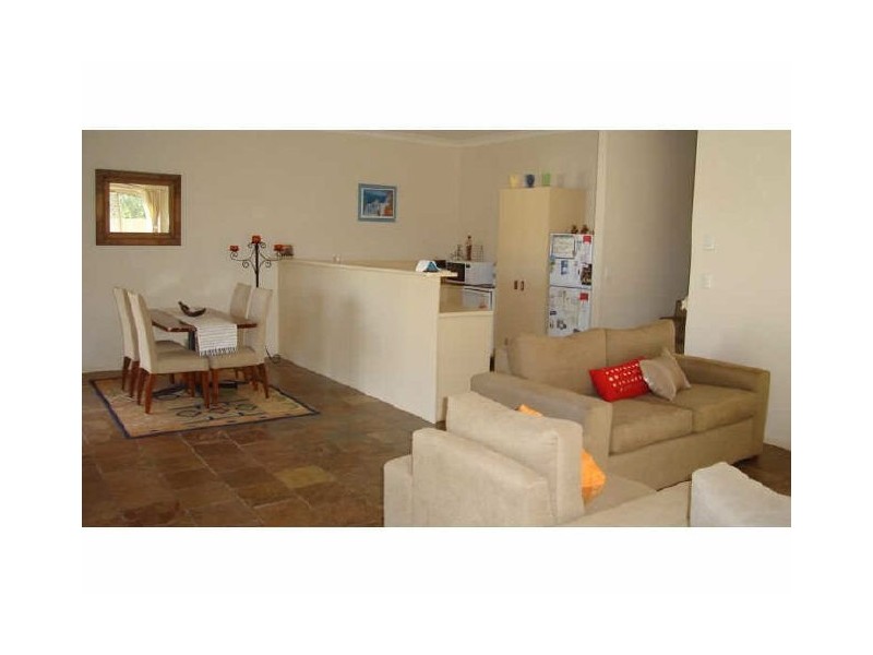 2/180 Turpin Road, Labrador QLD 4215