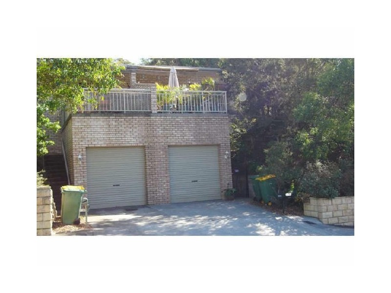 2/180 Turpin Road, Labrador QLD 4215