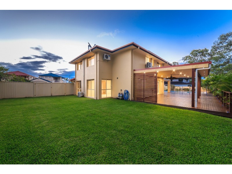 5 Callaway Court, Arundel QLD 4214