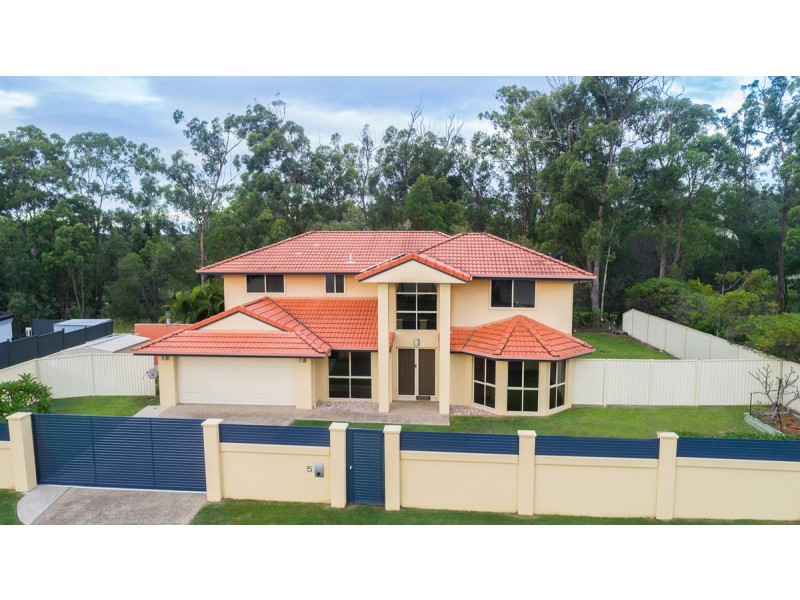 5 Callaway Court, Arundel QLD 4214