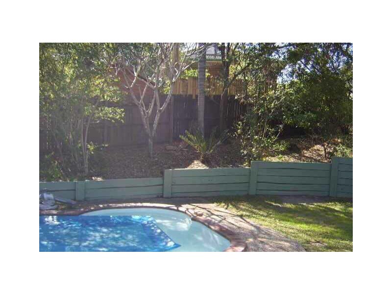 6 Bunya Court, Helensvale QLD 4212