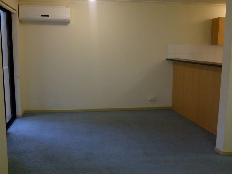 4/6 White Street, Southport QLD 4215