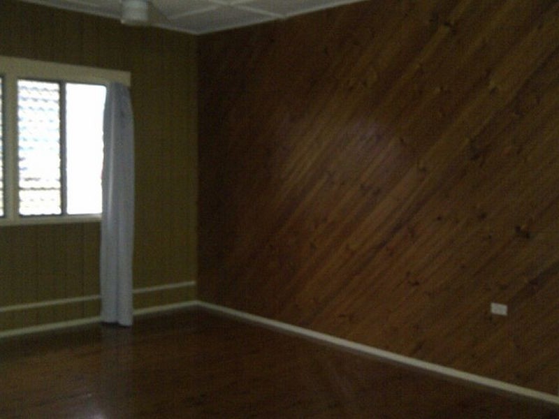 3 Gillian Lane, Southport QLD 4215