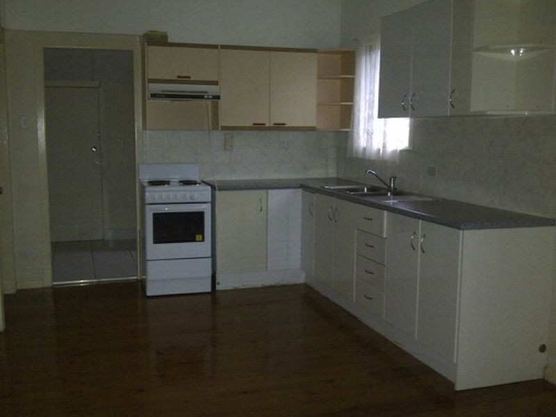 3 Gillian Lane, Southport QLD 4215