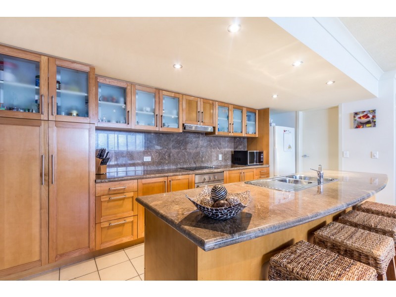 6/31-33 Railway Street, Southport QLD 4215