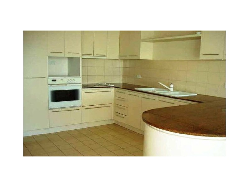 60/75 Brighton Parade, Southport QLD 4215